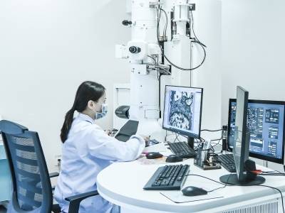 创业32年，如何守牢AI浪潮下医检服务质量关？｜对话企业首席质量官