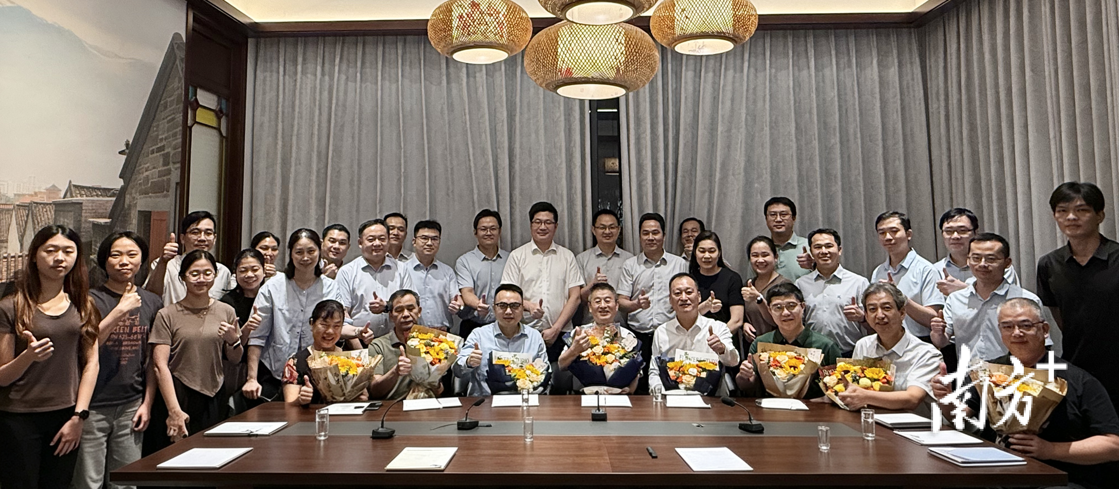 谢大志桃李满天下。通讯员供图 谢大志桃李满天下。通讯员供图