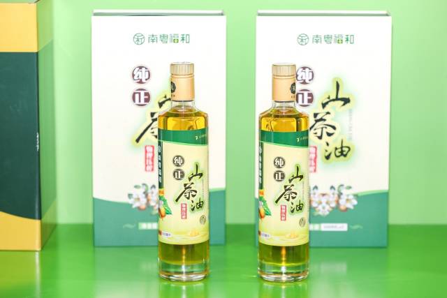 河源山茶油正不断拓展粤港澳大湾区及长三角市场。 河源山茶油正不断拓展粤港澳大湾区及长三角市场。
