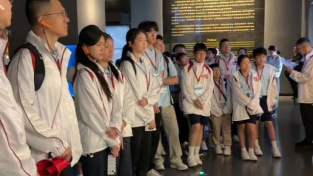 “我站在古今交融的地方”，港澳学生走进北京三大文化设施