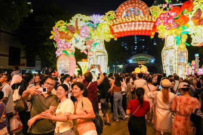 月满珠江，羊城共赴中秋月夜