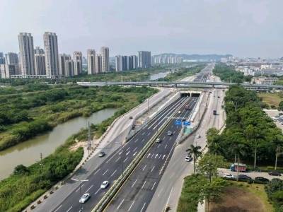 中秋假期首日，广东高速车流量超820万车次