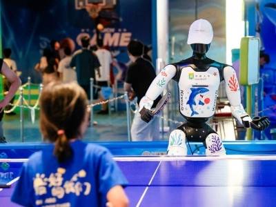 Embodied intelligence theme park opens in Hengqin cooperation zone