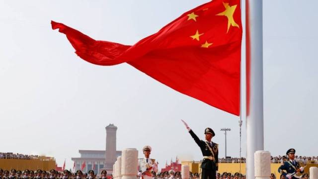 祖国生日快乐！一起看天安门广场升旗仪式