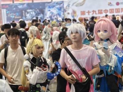 “动漫黄金周”广州开启，五部佳作首获金龙奖“酷中国”大奖