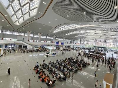 27.8万人次！广湛高铁佛山站迎开通后首次大考，刷新多项纪录