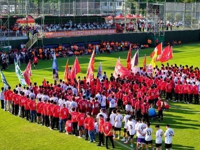 跨版报道｜梅州五华“县超”：草根足球的热辣滚烫