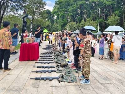 龙岗街道举办全民国防教育暨征兵宣传活动