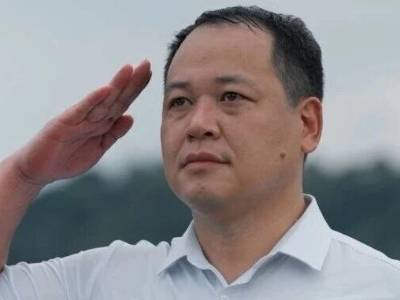 叶继联：两次赴亚丁湾护航，他返乡把村子带成“全国示范”