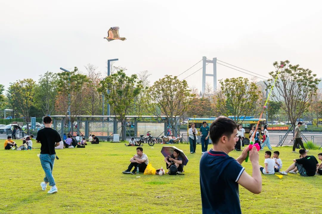 南方+ 郭文君 拍摄